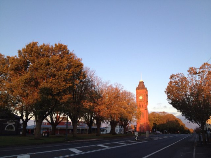 Finlay Avenue Of Elms, Manifold Clock Tower And Public Monument Precinct