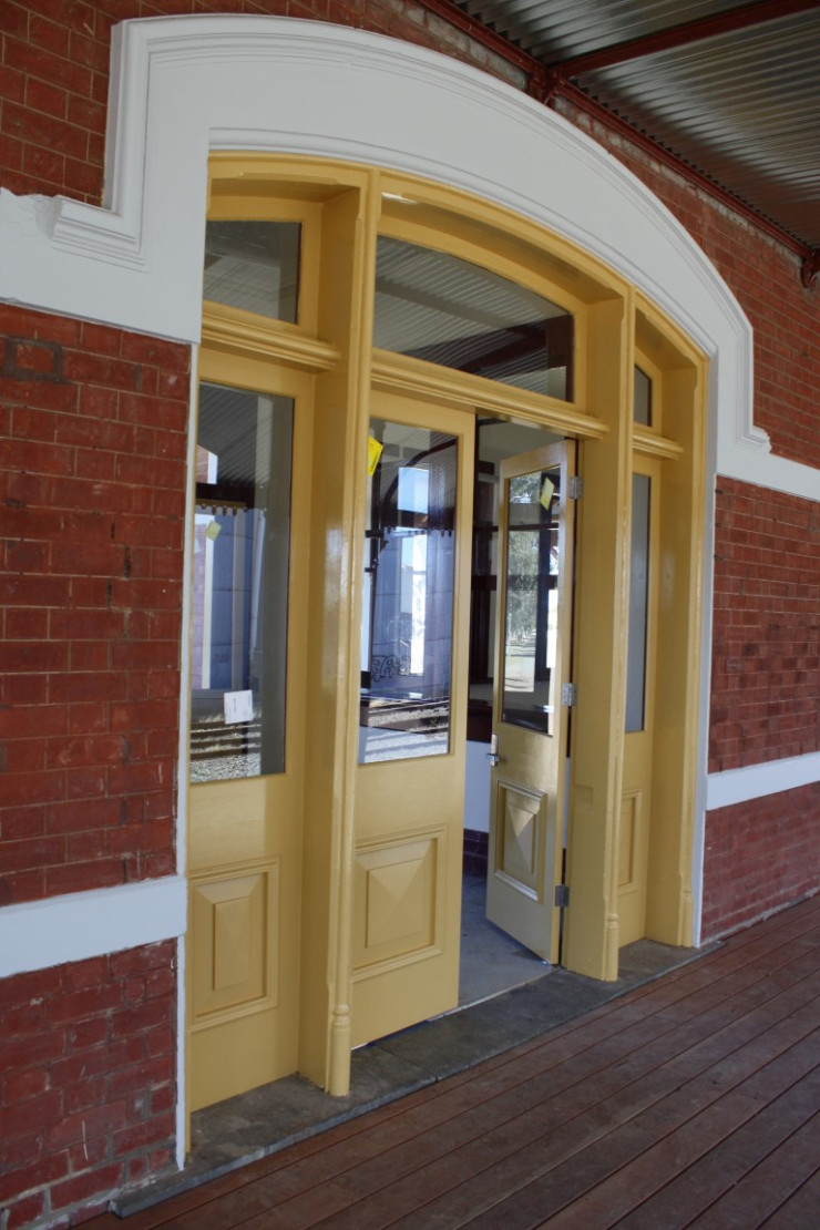 Yarrawonga Railway Station