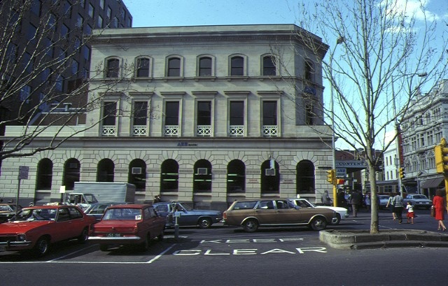 former london chartered bank melb external front
