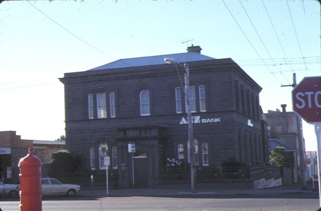 1 anz bank portland front view