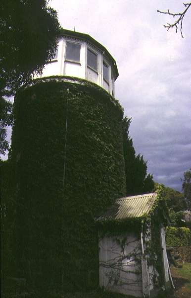 the heights 140 aphrasia street geelong watertower oct1995