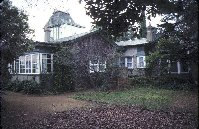 halstead caufield view of house jul1978