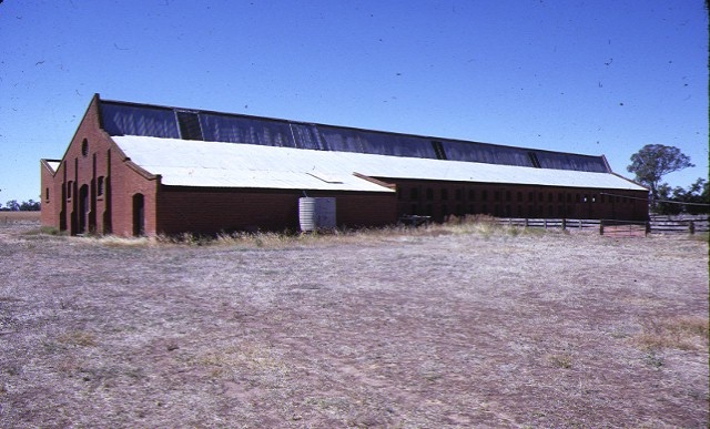 1 the woolshed east loddon serpentine side view mar1987