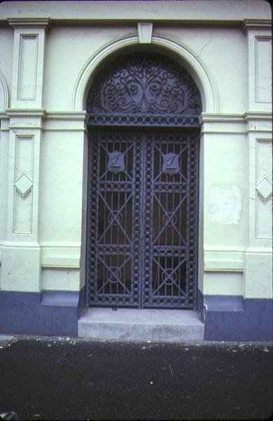 free medical mission dispensary wellington street collingwood front entrance aug1979