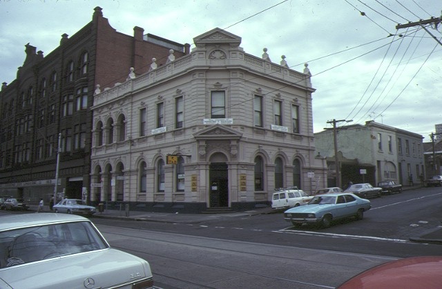 1 former union bank of australia smith street fitzroy corner view mar1980