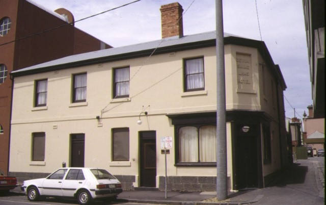 1 former devonshire arms hotel fitzroy street fitzroy front view feb1982