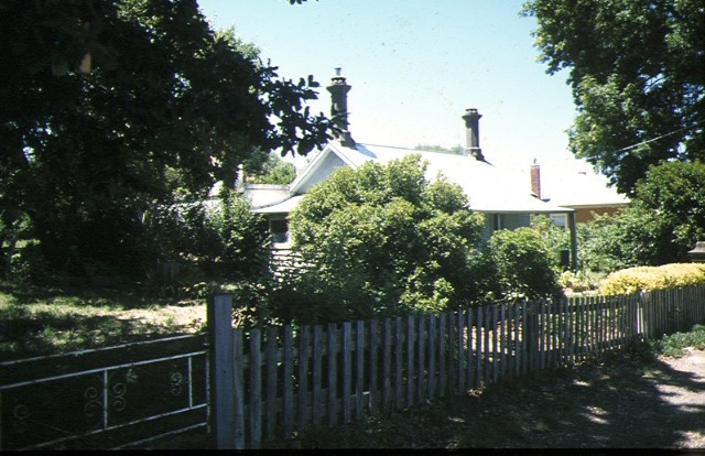 chatsworth lodge johnstone street castlemaine view front street