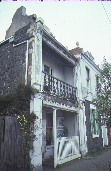 1 residence 64 capel street west melbourne front view aug1985