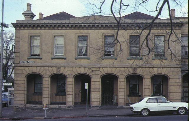 1 terrace 356 358 victoria parade east melbourne front view aug1981