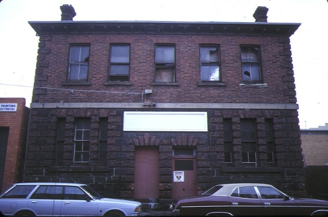 former grosvenor common school bond street collingwood front view jun1985