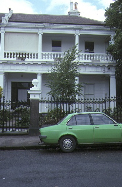 1 residence 8 burnett street st kilda front elevation mar1989