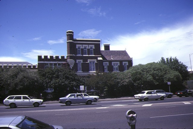 1 j h boyd girls high school city road south melbourne front view
