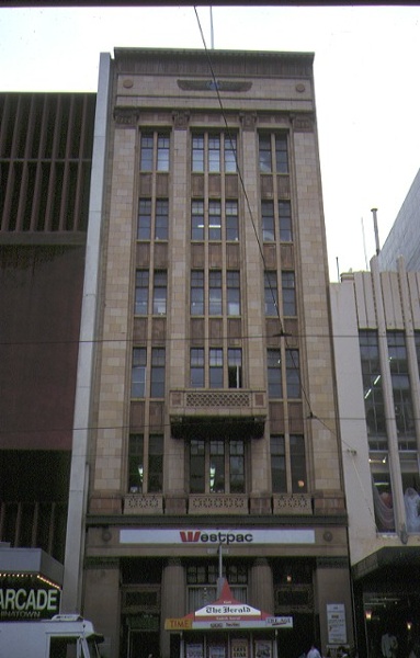 1 bank of nsw chamber bourke street melbourne front view