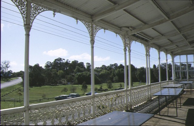 goldmines hotel bendigo balcony