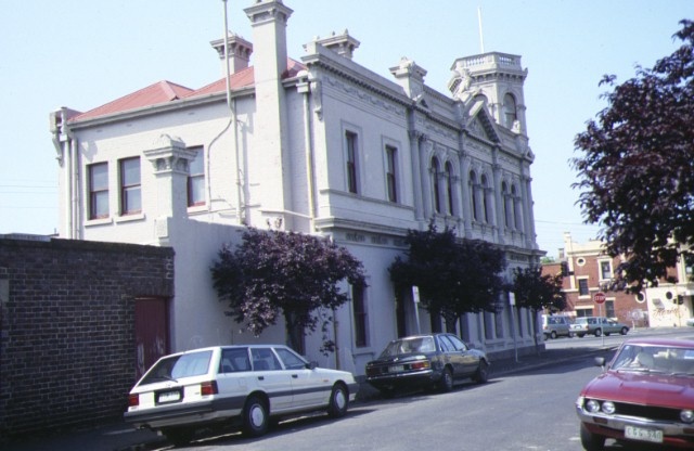 former north fitzroy post office st georges road fitzroy side view