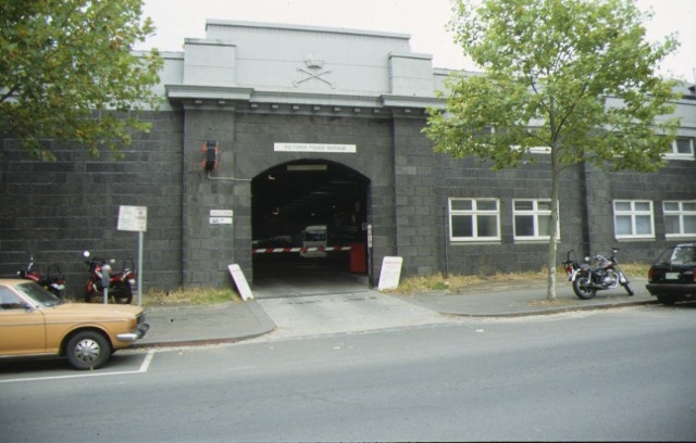 1 police garage russell street melbourne front view of entrance