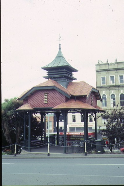 1 titanic memorial bandstand ballarat front view 1993