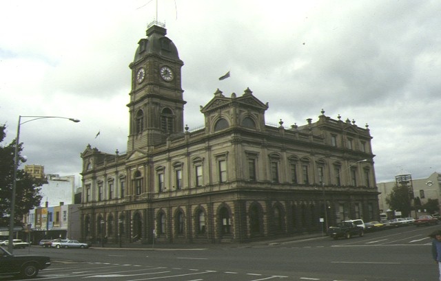 1 ballarat town hall exterior view 1993