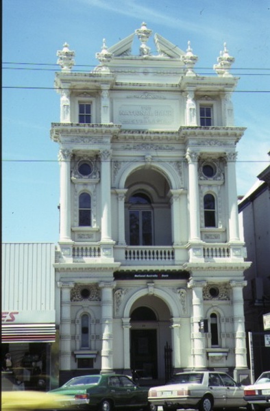 1 former colonial bank bendigo front view dec1993