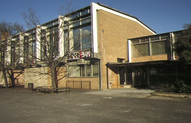 1 beaurepair centre university of melbourne parkville exterior view jul1993