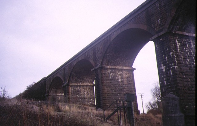 1 rail bridge over coliban river malmsbury side elevation apr1995