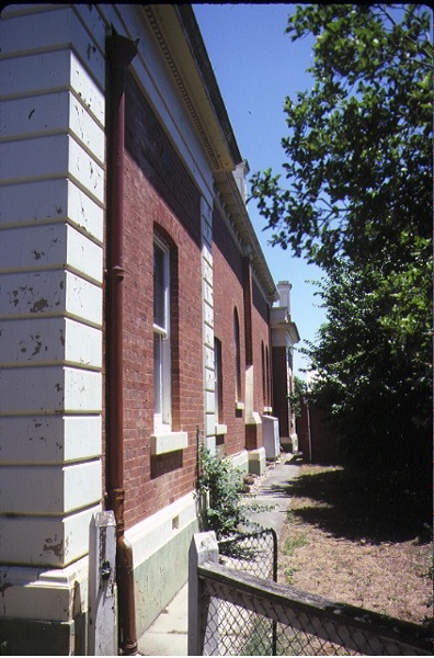 echuca court house side elevation dec1983