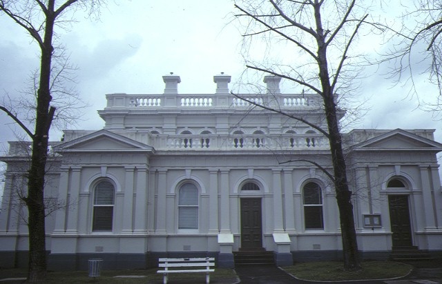 maryborough court house side elevation aug1984