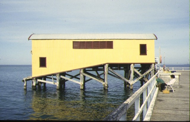 1 south pier waiting room &amp; lifeboat shed queenscliff lifeboat shelter side view