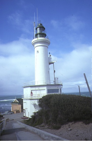 1 point lonsdale lighthouse point lonsdale front view aug1984