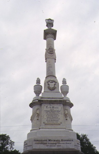 1 police memorial mansfield sculpture detail jan1999