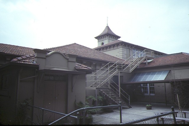 matthew flinders school number 8022 myers street geelong rear view