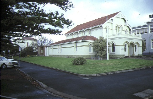 1 warrnambool court house gillies street warrnambool front view jan1983