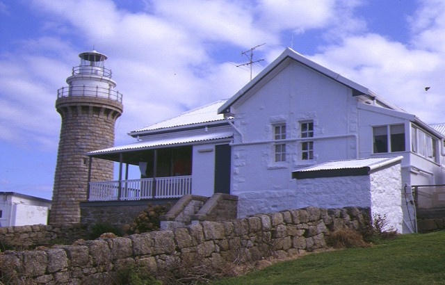 1 wilsons prom lightstation tower and headkeepers quarters aug 99
