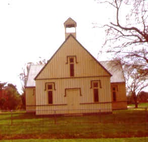 1 st pauls anglican church hall clunes front view ms sept 99
