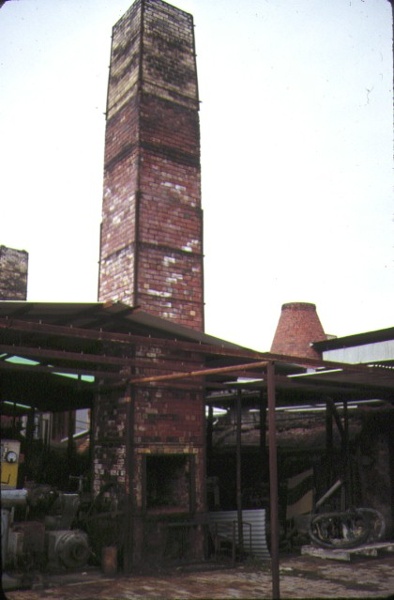 bendigo pottery epsom chimney aug1987