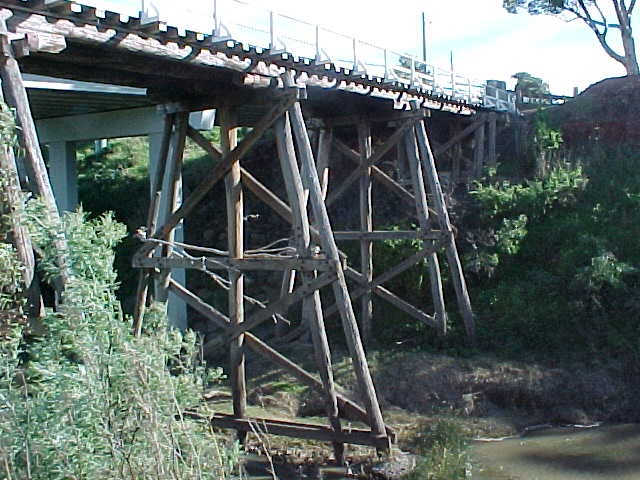 1 trestle bridge toward new bridge may01