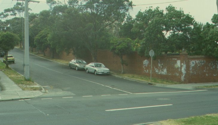 H01950 little sisters of the poor northcote perimeter fence 2001