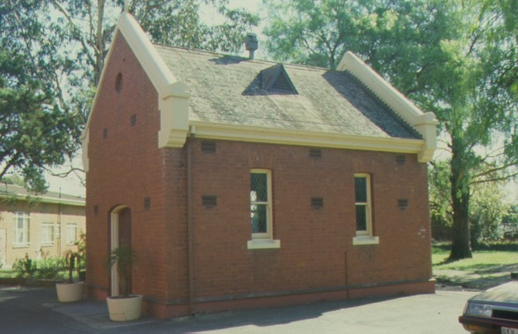 H01950 little sisters of the poor northcote mortuary chapel 2001