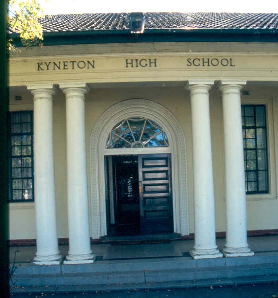 H01999 kyneton technical and high school entry