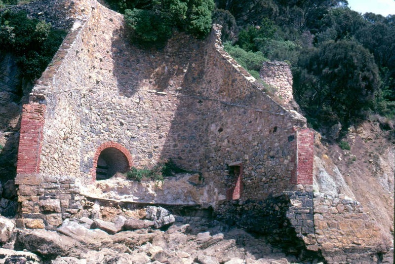 h02043 walkerville lime kilns 03 2003