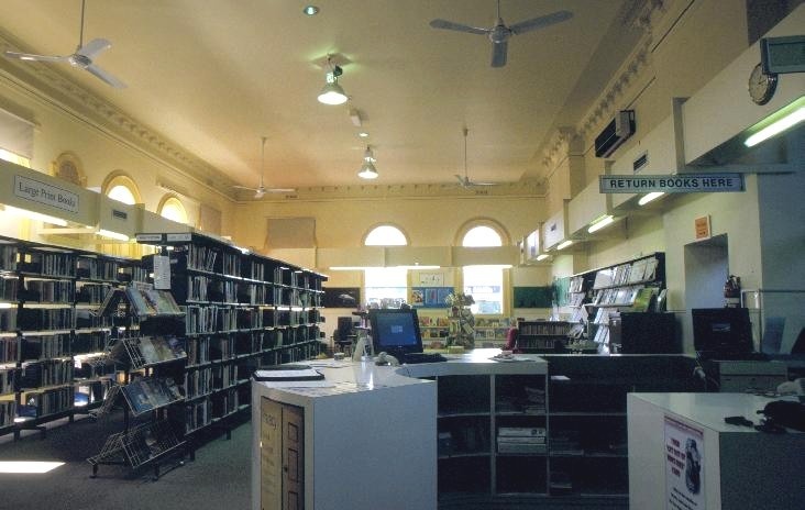 east gippsland regional library service street bairnsdale interior she project 2003