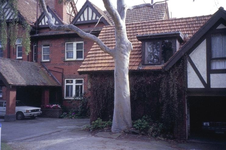 edzell st georges road toorak rear she project 2003