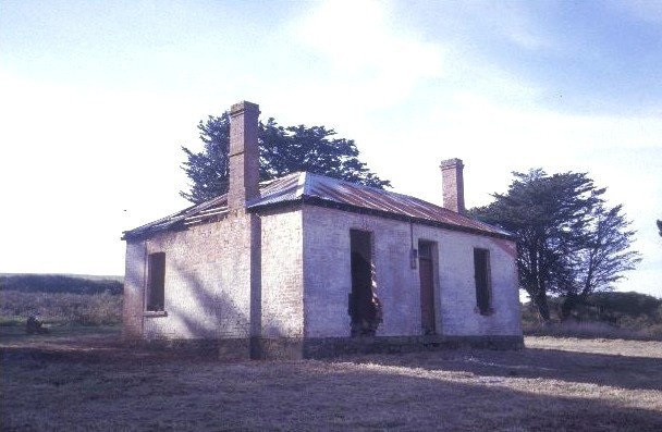 former brinds distillery old melbourne road dunnstown bond store managers residence she project 2003