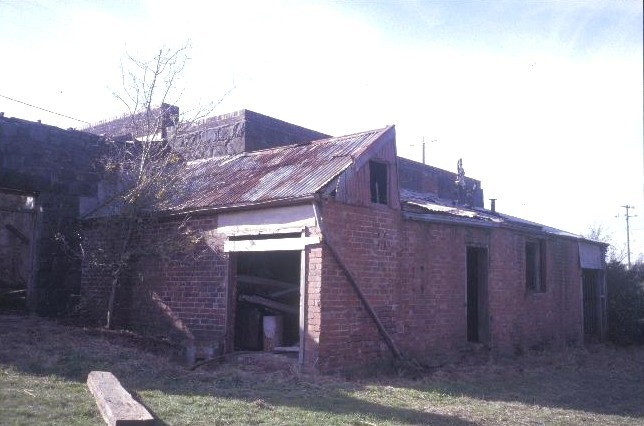 former brinds distillery old melbourne road dunnstown generator shed she project 2003