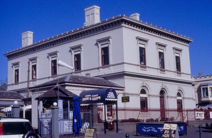 former customs house cnr nelson place and syme st williamstown cnr view she project 2003