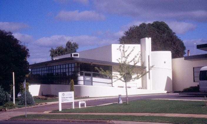 former hamilton tuberculosis chalet tyers street hamilton view from street she project 2003