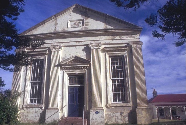 h00850 1 former st andrews presbyterian church and manse william st port fairy front facade she project 2003