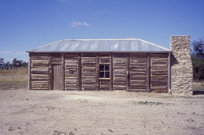 h00688 kow plains homestead cowangie cookhouse she project 2003