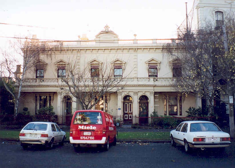 h00221 1 hazelwood terrace howe crescent south melb street view she project 2003