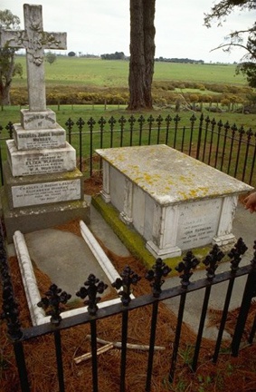 h00287 hepburn graves aug1995 002
